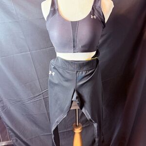 Under Armour Black Sports Bra with purple Accent and black‎ activewear pants